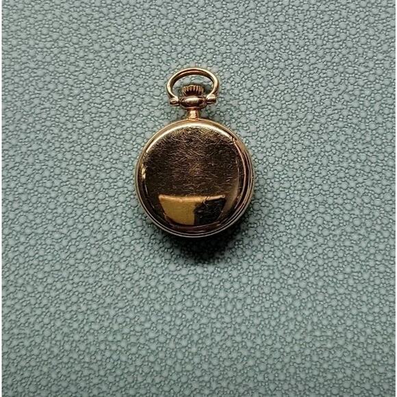 Vintage Colibri Pocket Pendant Quartz Watch Swiss Mother of Pearl - Picture 3 of 4